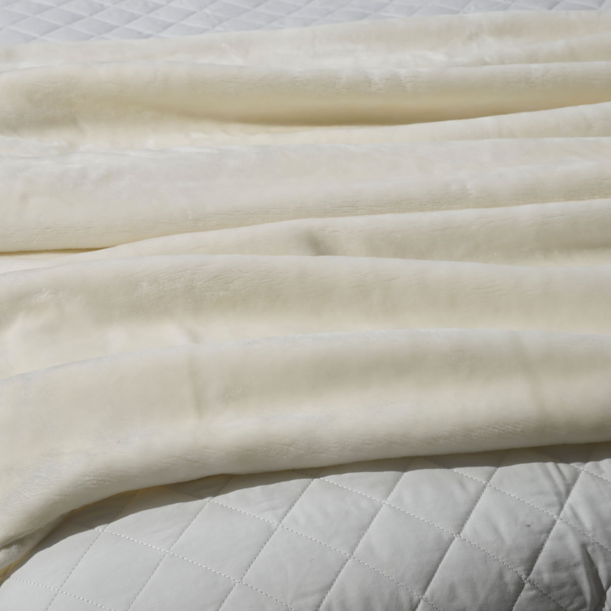 10 01 0202 Cobertor Espanhol Belpla Branco 002